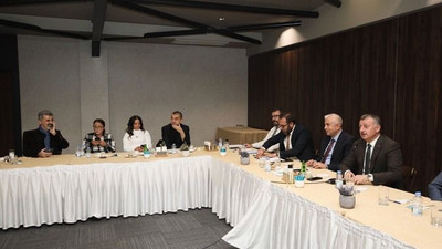 Büyükakın “Ortak proje yapalım” deyince toplantıyı terk etmiş!
